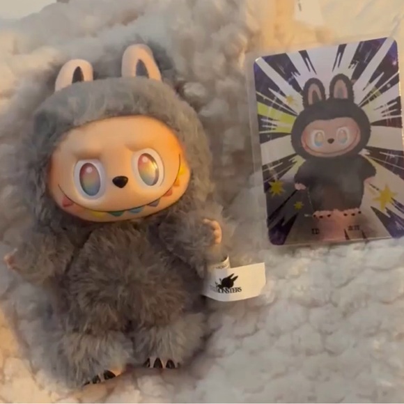 LIVE! 🛍️ Everything must go! 🏎️💨💨 - Picture 5 of 17